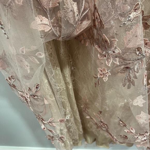 Mac Duggal Long Sleeve Lace Dress in Blush Pink - Picture 12 of 16